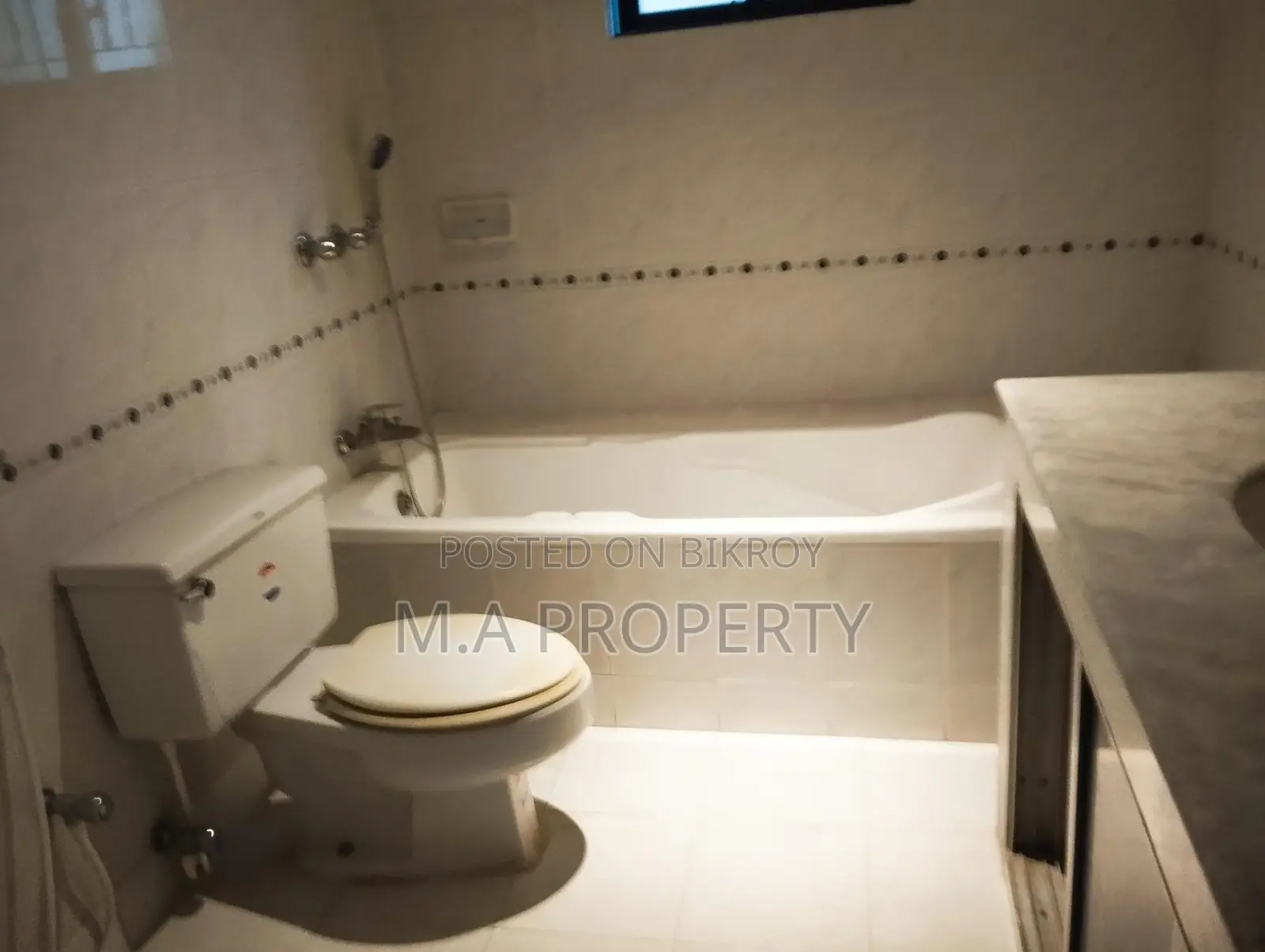 4000SFT 4 BED FLAT RENT IN GULSHAN NORTH in Gulshan