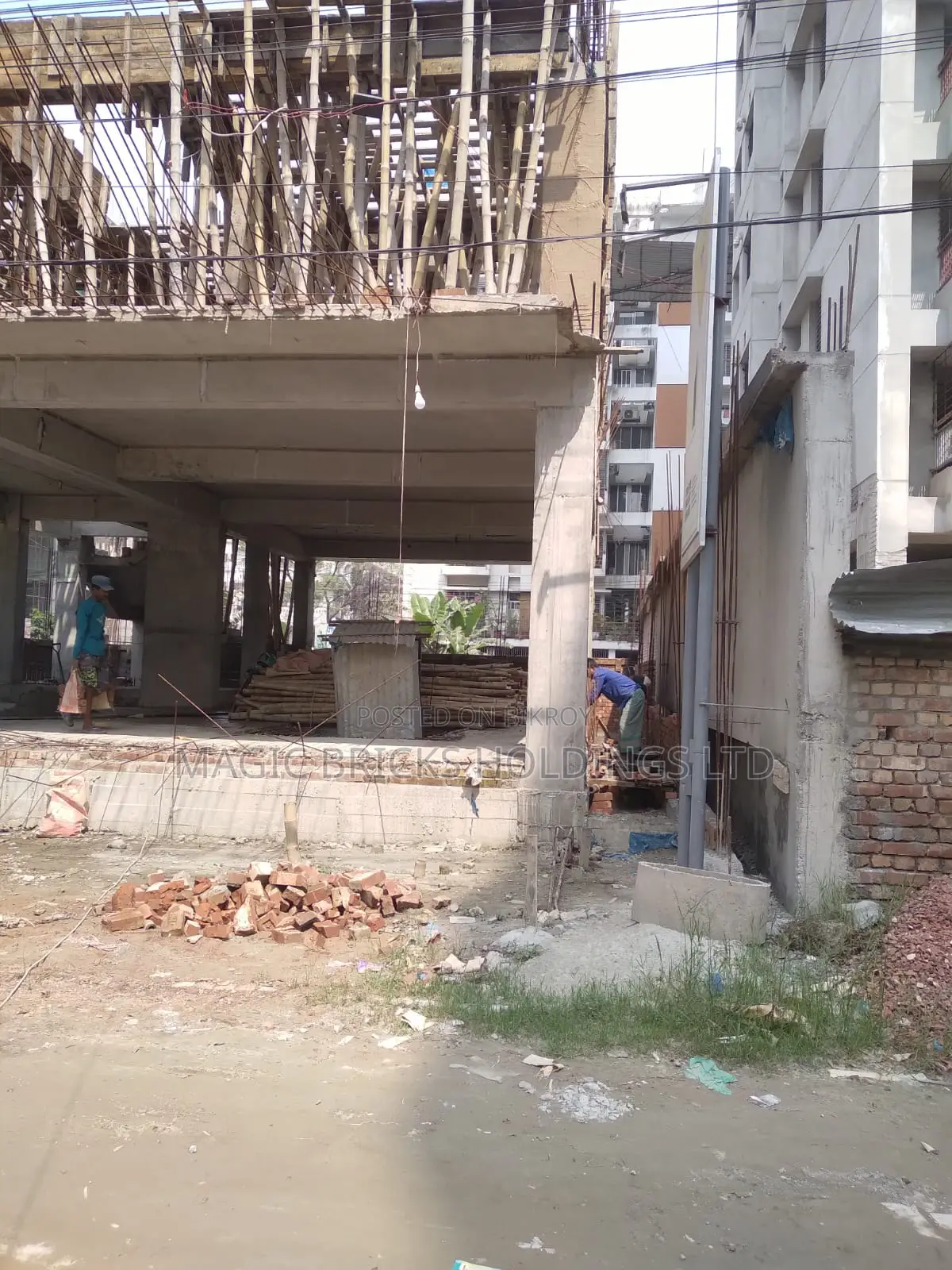 South-Facing 4th Floor Apartment for Your Family in Basundhara