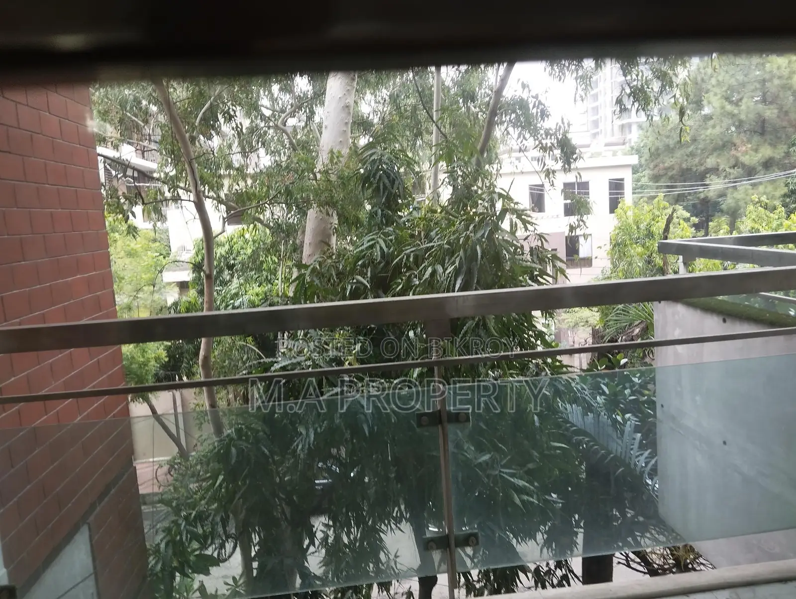EXCLUSIVE FURNISHED FLAT RENT IN GULSHAN 2 NORTH in Gulshan