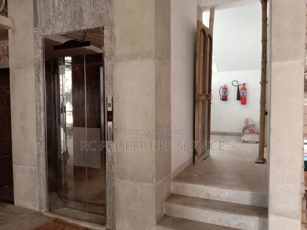 2400sft commercial floor rent in Uttara. (005) in Uttara