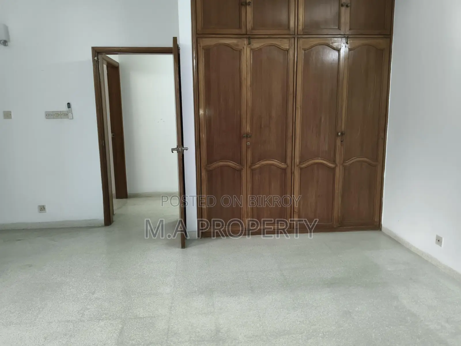 Semi-furnished Apartment for Rent in Gulshan North in Gulshan