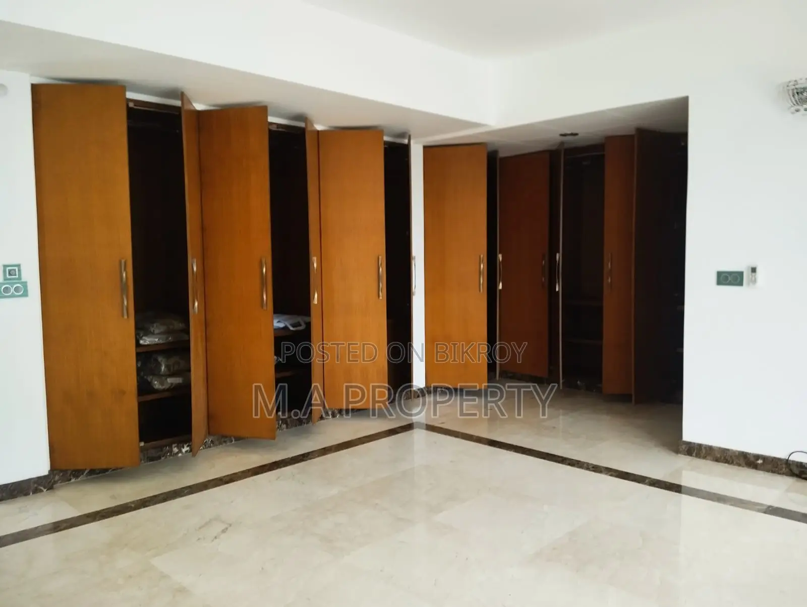 7200sqft 5-Bedroom Apartment Rent in Gulshan-2 in Gulshan