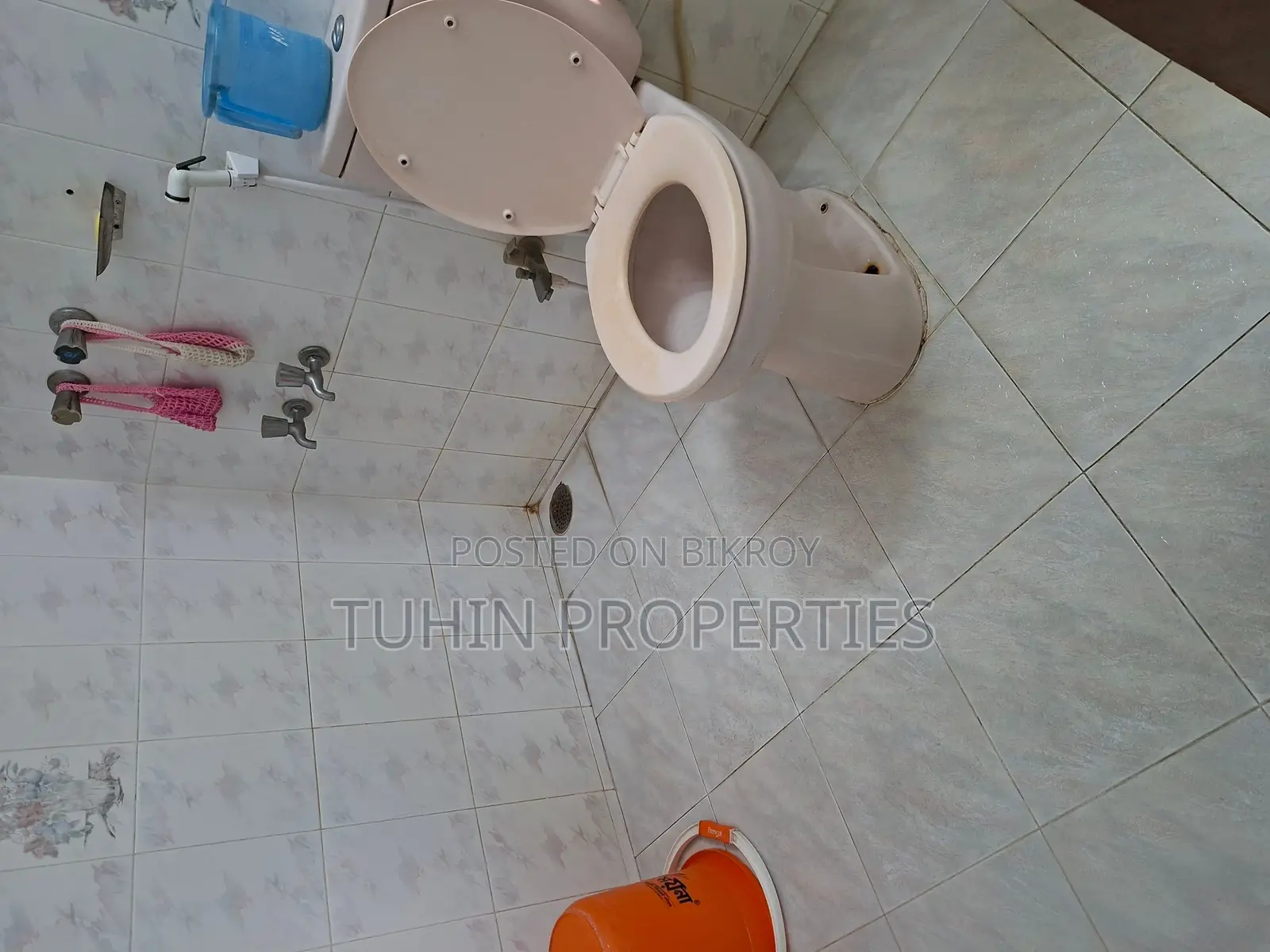Used Ready 2200 Sft 4th Floor Flat Sale at Dhanmondi Road 6/A in Dhanmondi