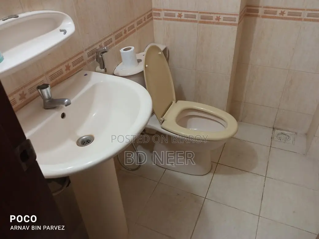Well fully furnish apt rent in Gulshan in Gulshan