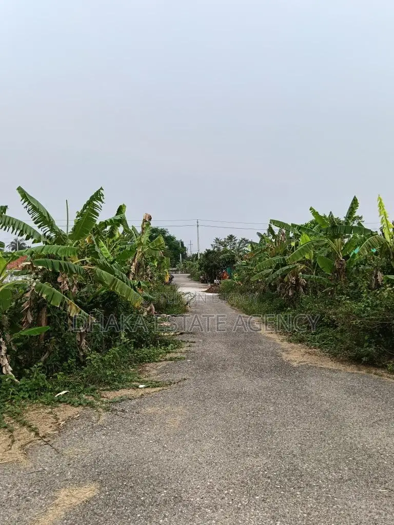 RAJUK PURBACHAL SECTOR-13, PLOT-7.50 KATHA in Purbachal