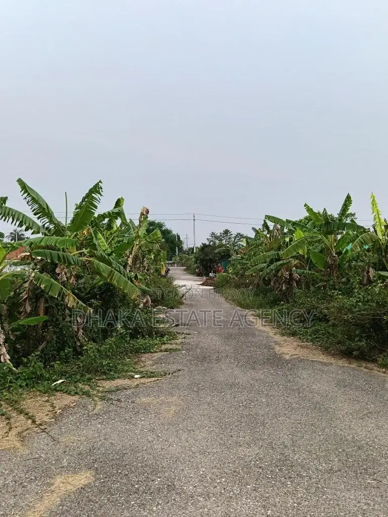 RAJUK PURBACHAL SECTOR-13, PLOT-7.50 KATHA in Purbachal
