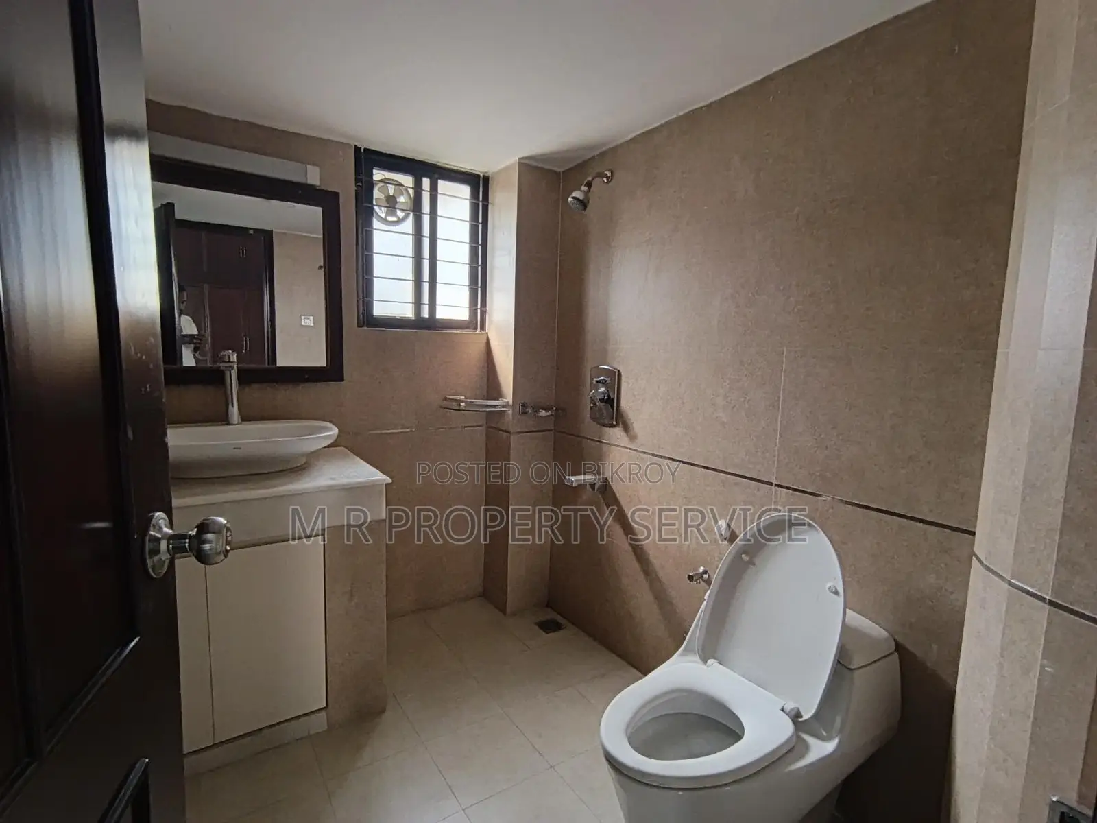 Luxurious Semi Furnished Apartment Rent Gulshan-2 in Gulshan
