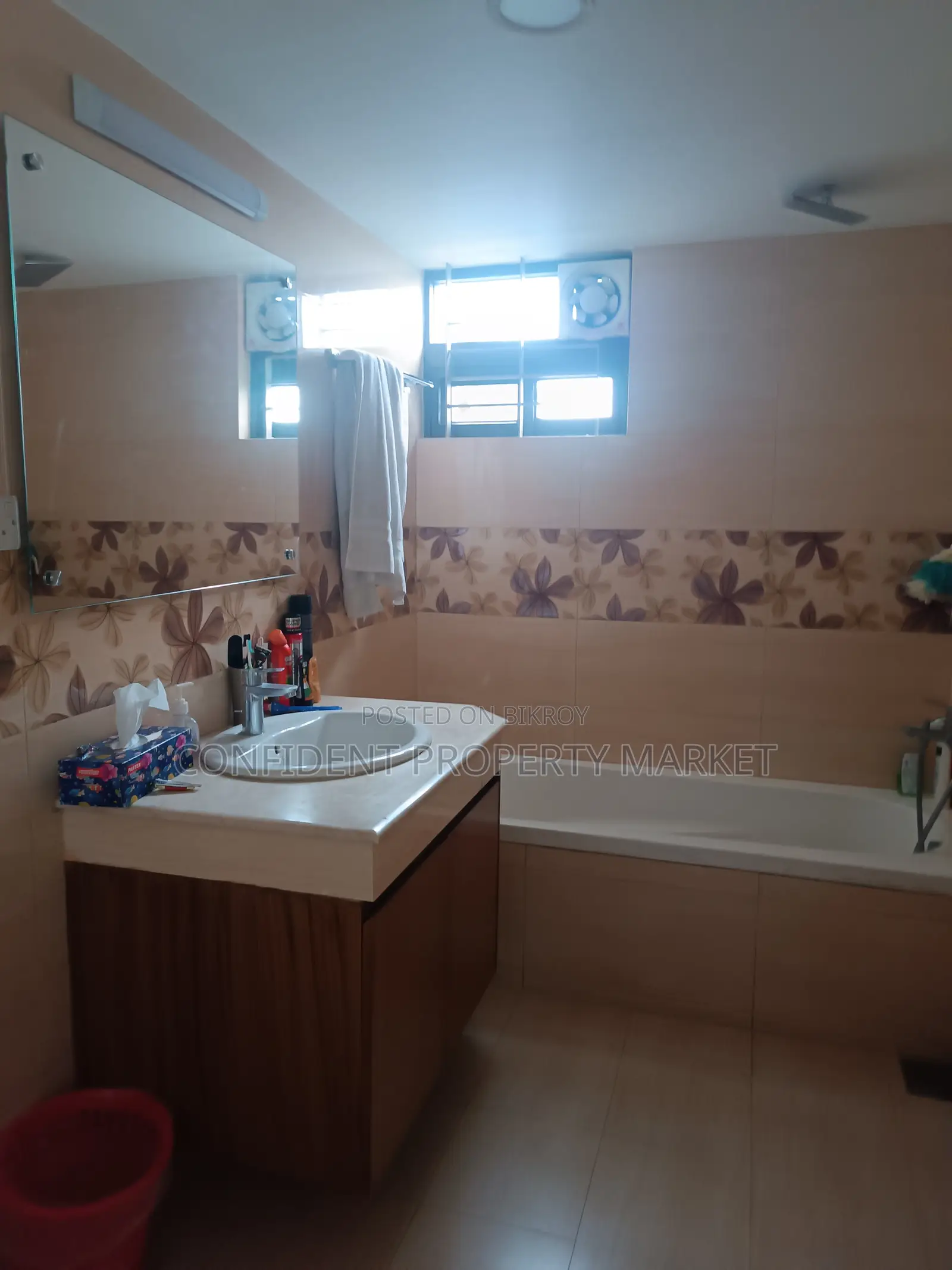 Fully Furnished Exclusive Flat For Rent In Baridhara in Baridhara