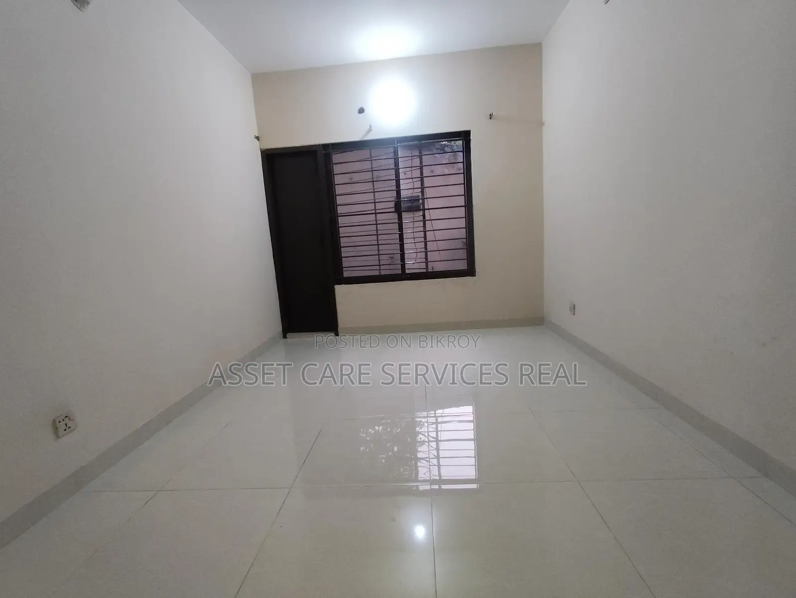 2Bed 1200-Sqft Small Apartment Rent In Banani in Banani