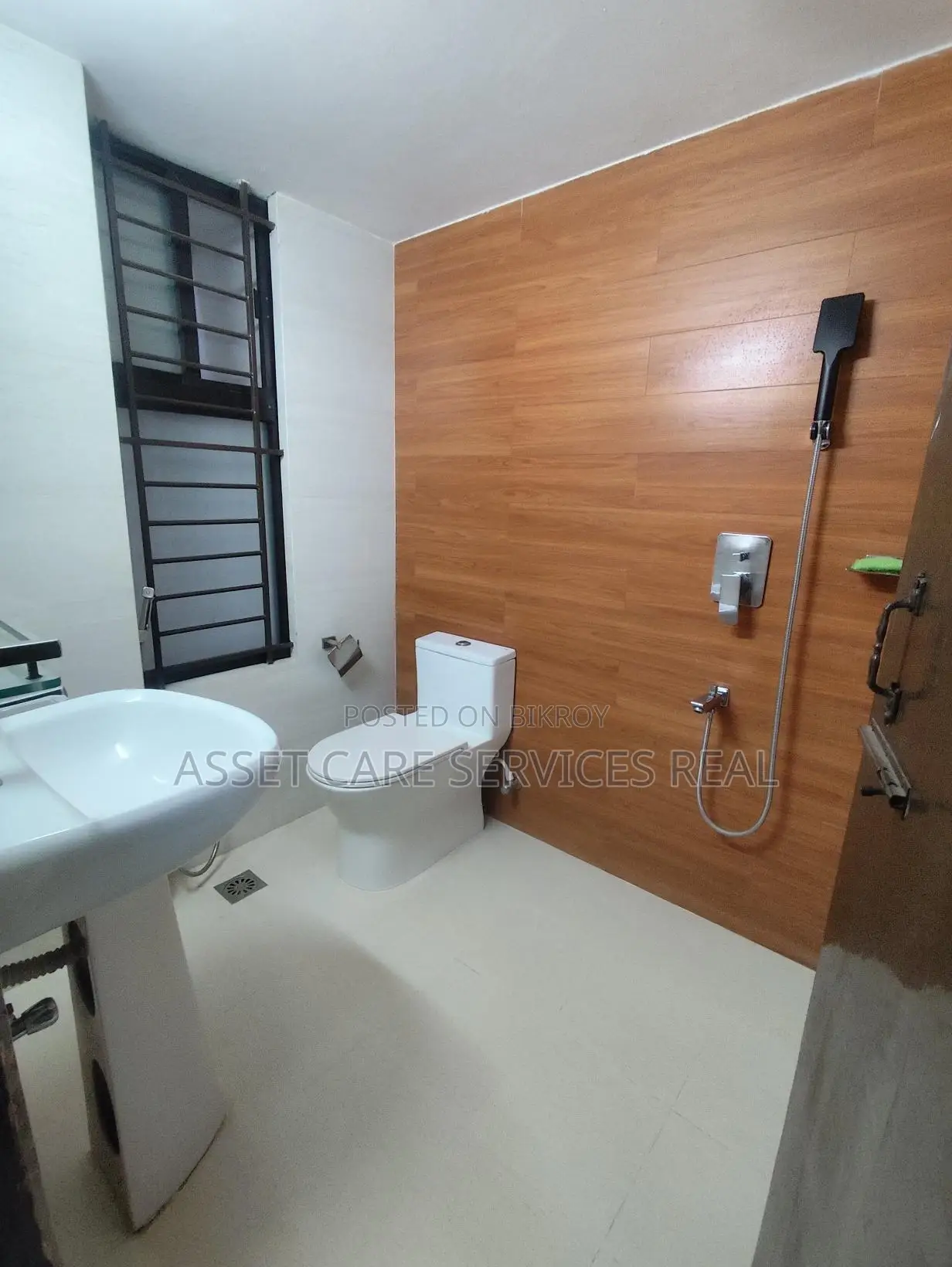 2Bed 1200-Sqft Small Apartment Rent In Banani in Banani