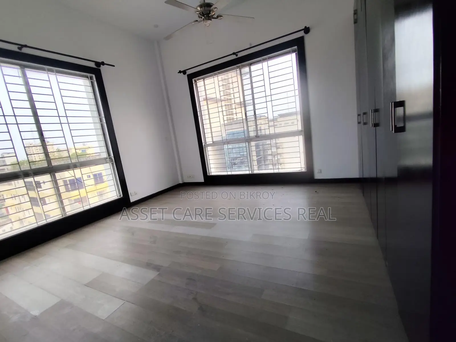 8800-Sqft Duplex 5Bed Gym-Pool Terrace Lake View Apartment Rent Gulshan in Gulshan