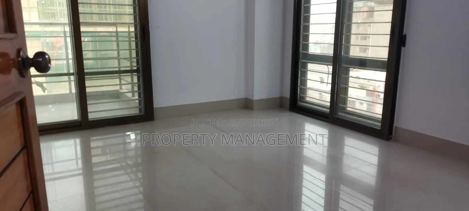 2400Sqft New Building For Office Space Rent Gulshan2 Nice View in Gulshan