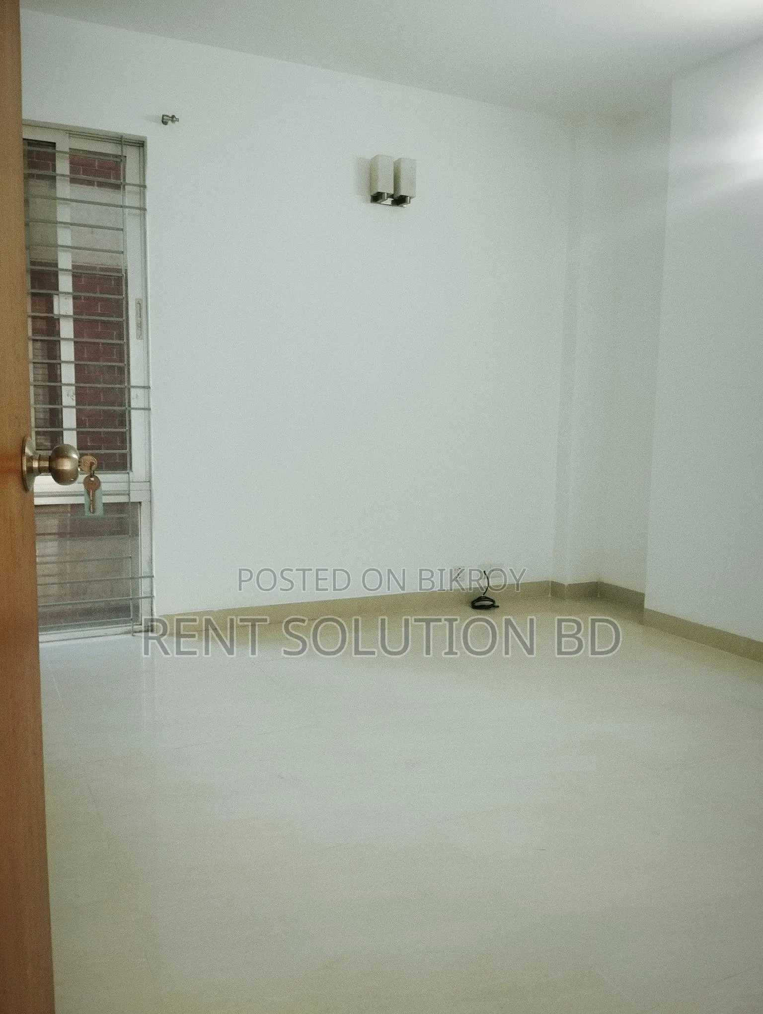 4 beds 4000 sqft duplex apartment rent in Gulshan in Gulshan