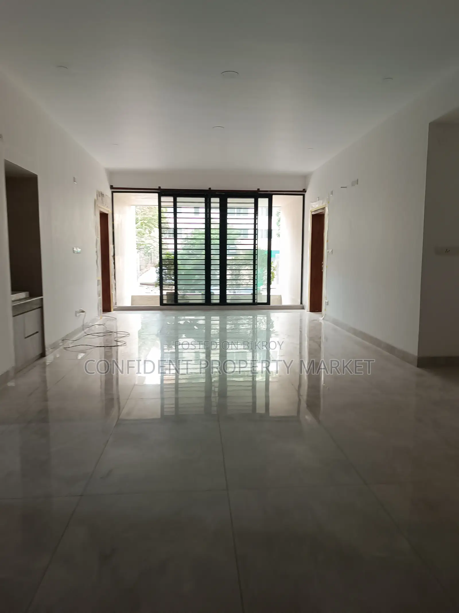 Flat Rent In Baridhara D/Z in Baridhara
