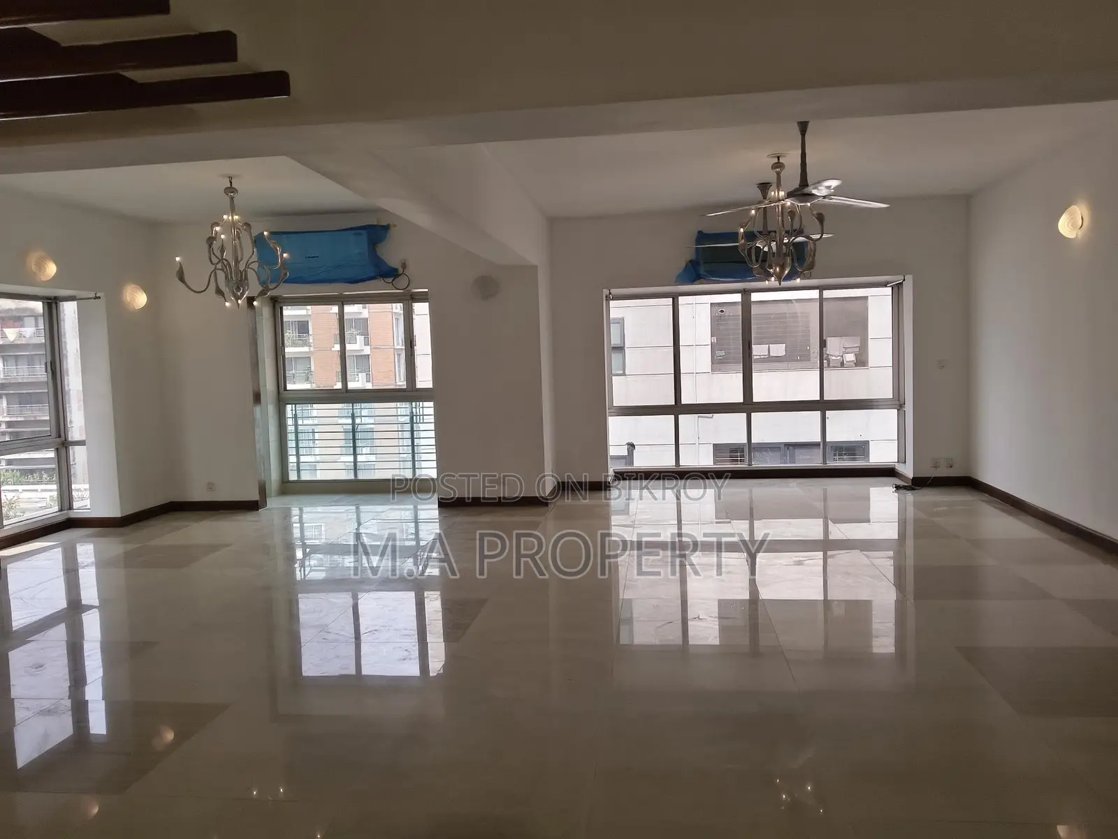 RENT 4-BED APARTMENT 2-CARPARK GULSHAN NORTH in Gulshan