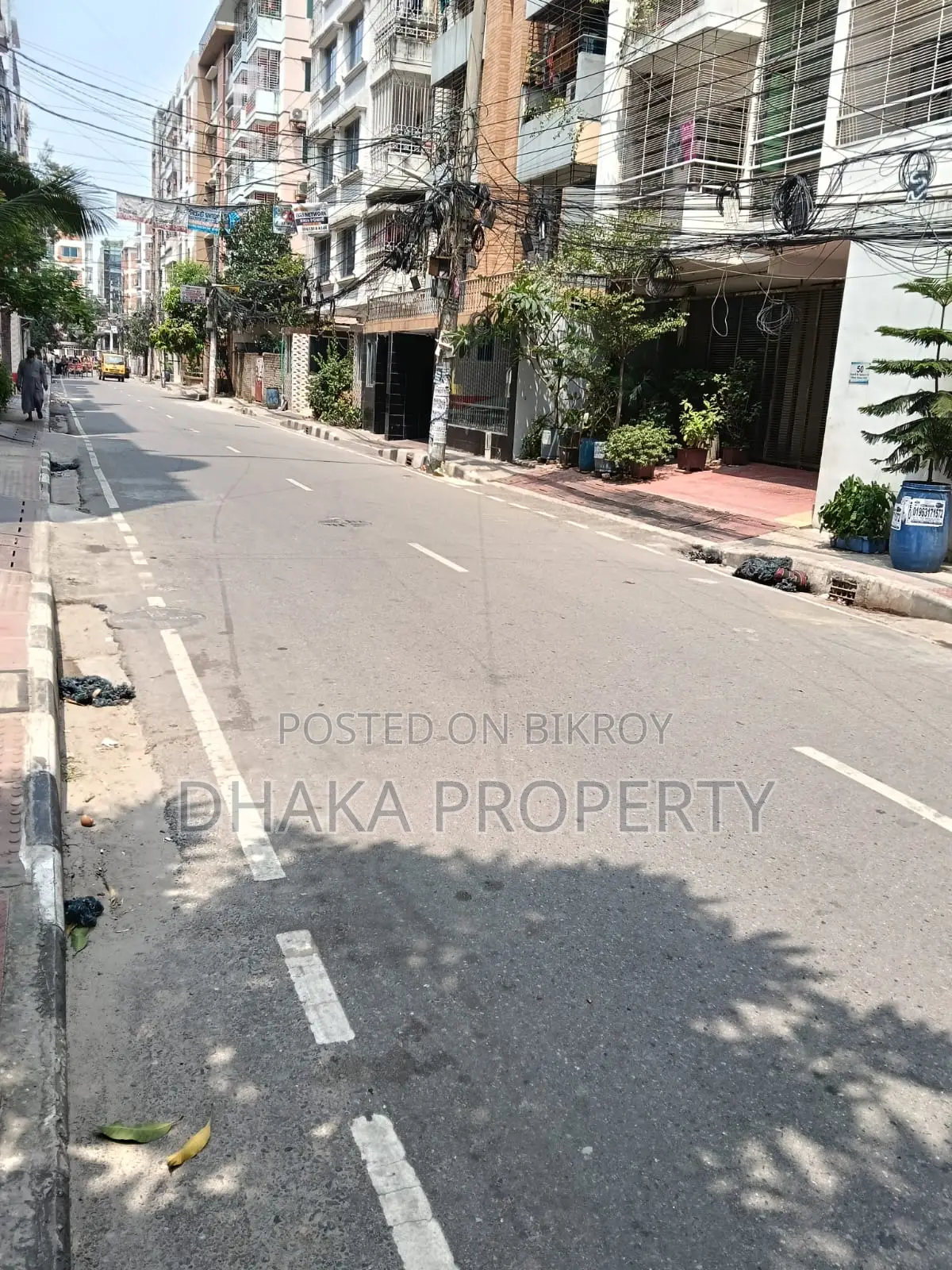 Corner 5 Katha North/East Plot at Sector-13 in Uttara