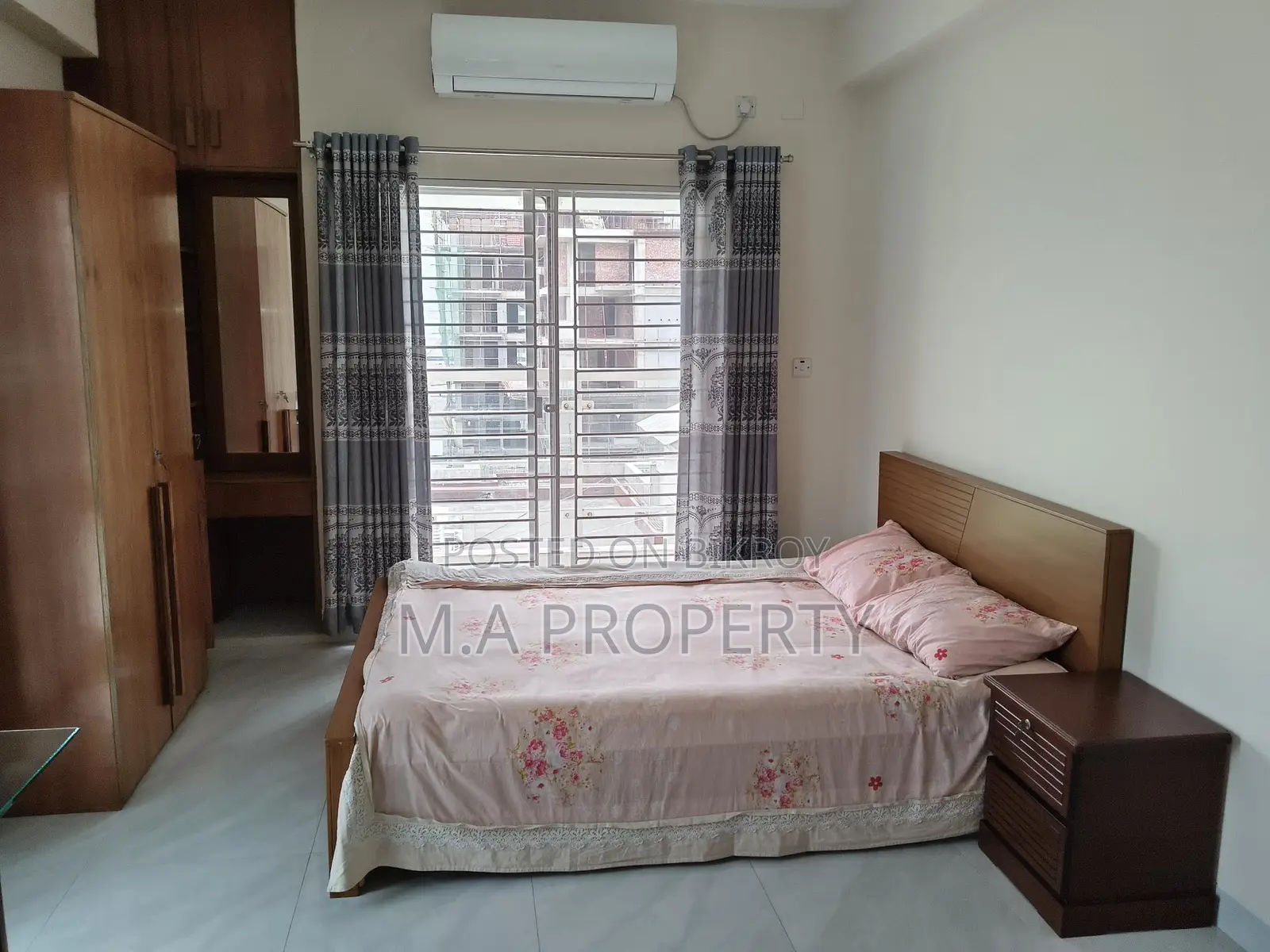 Fully Furnished 4Bedroom Apartment Rent in Gulshan-2 in Gulshan