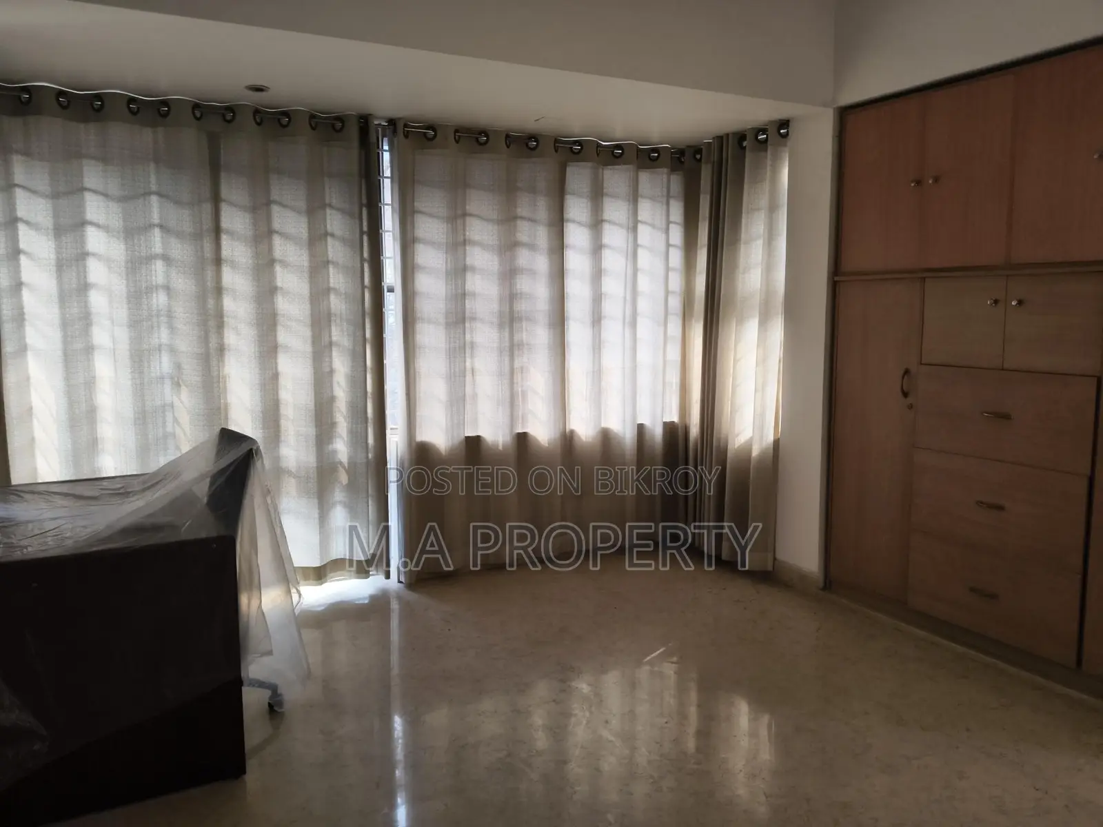 Rent 2-Bed Full Furnished Apartment Gulshan Model in Gulshan