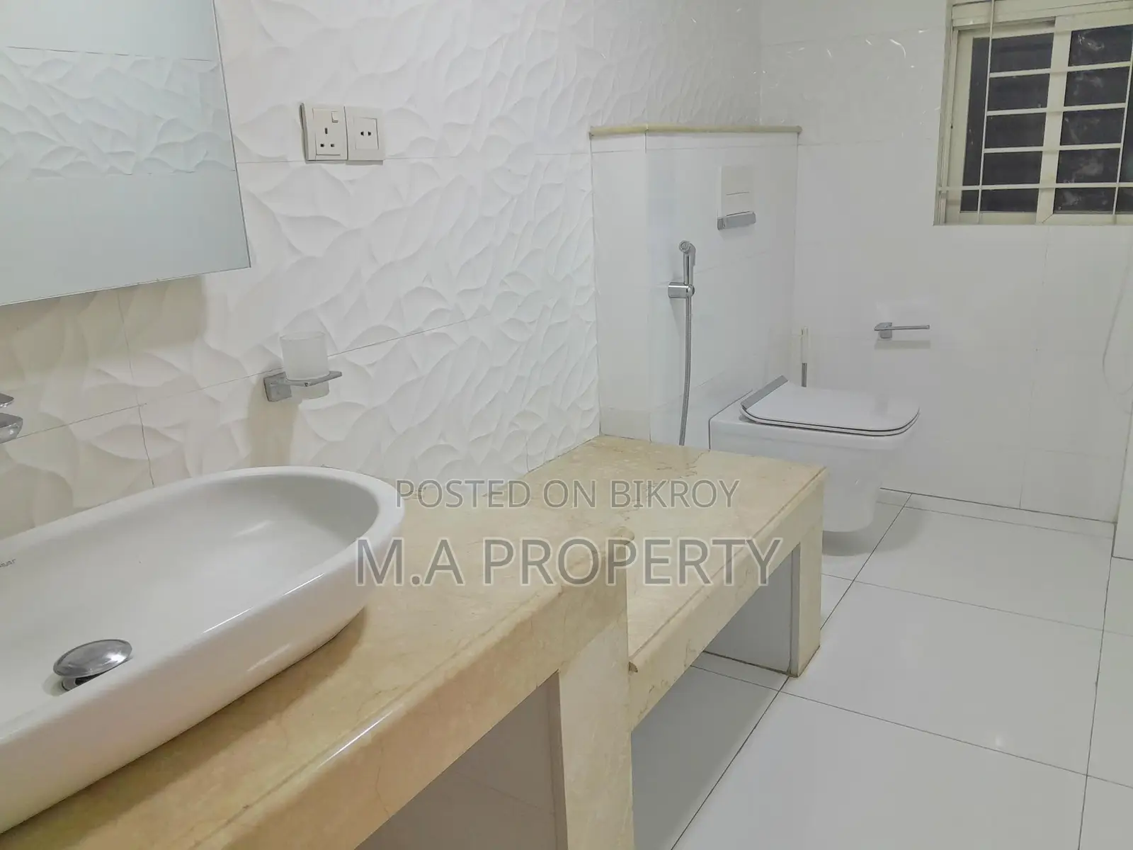 Unfurnished flat rent in Gulshan in Gulshan