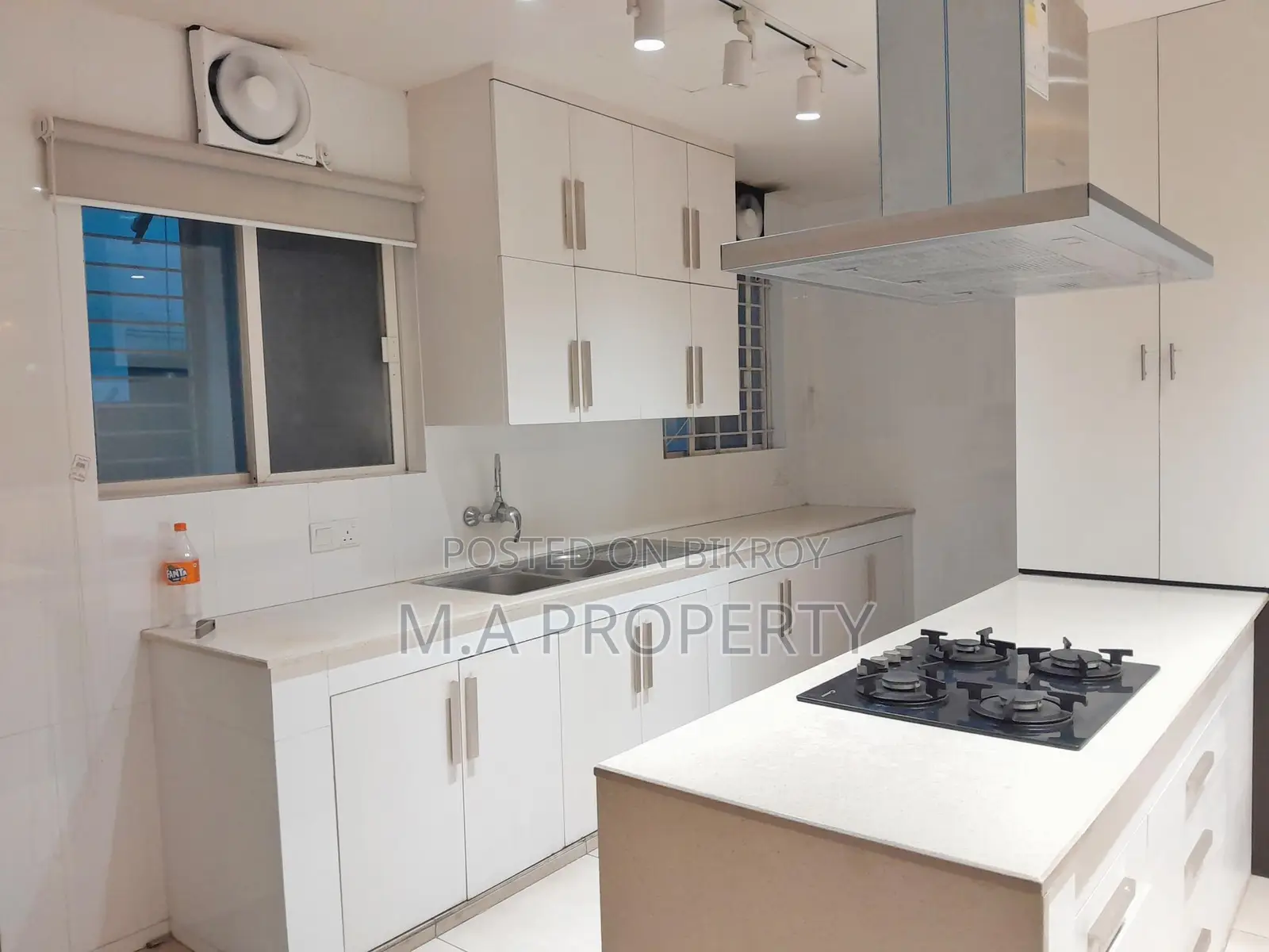 Unfurnished flat rent in Gulshan in Gulshan