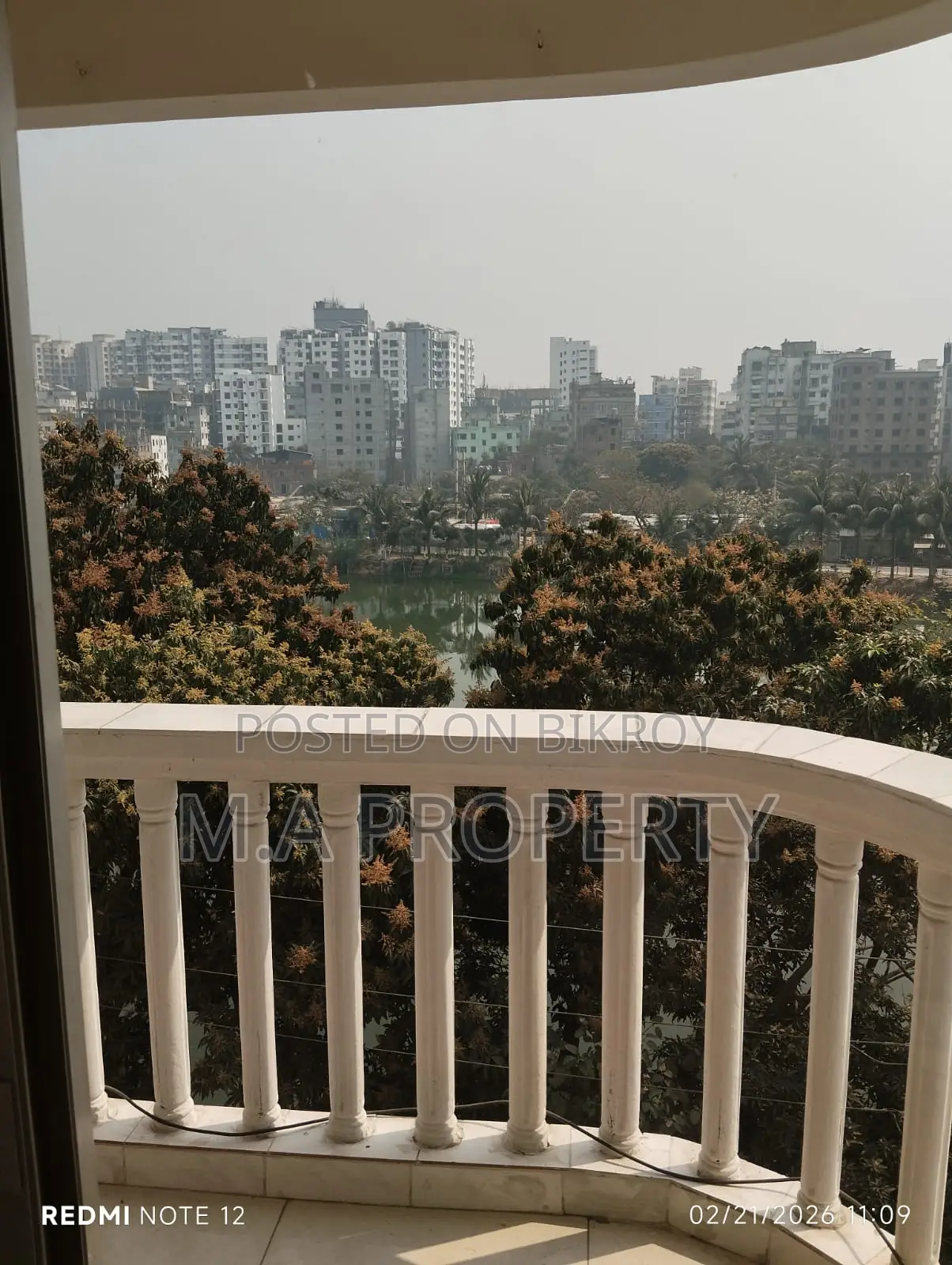 Lake View 3-Bedroom Unfurnished Flat for Rent in Gulshan 2 in Gulshan