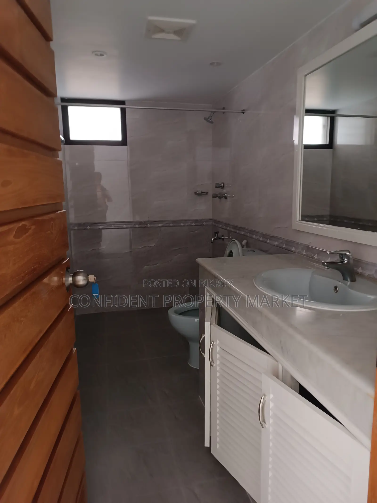 Semi Furnished Flat Rent B/Z in Baridhara