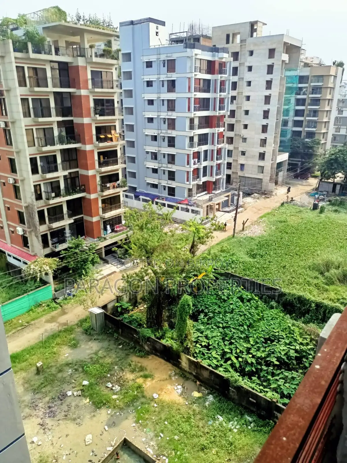 3 Katha South-Facing Plot at G Block, Adjacent to 300ft Bashundhara in Basundhara