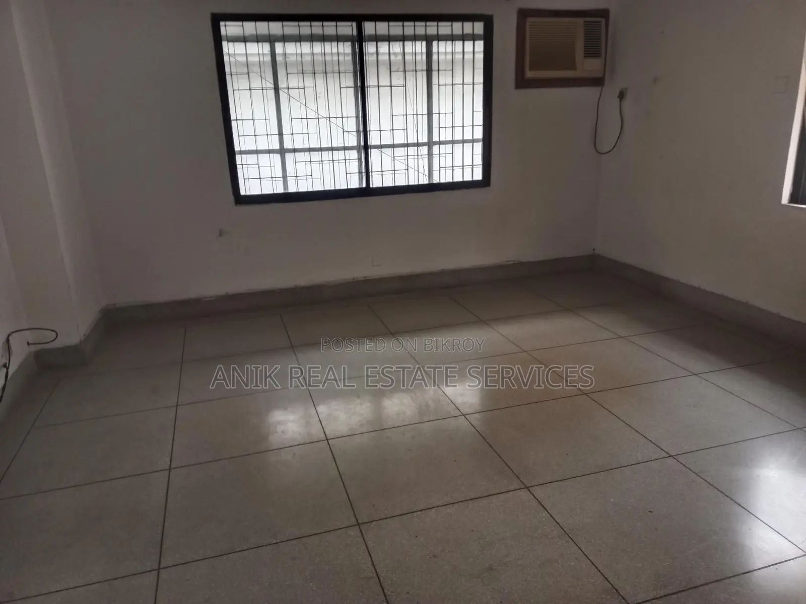 Good Quality 3 Bedroom Un Farnised Flat Rent At Gulshan 2 in Gulshan