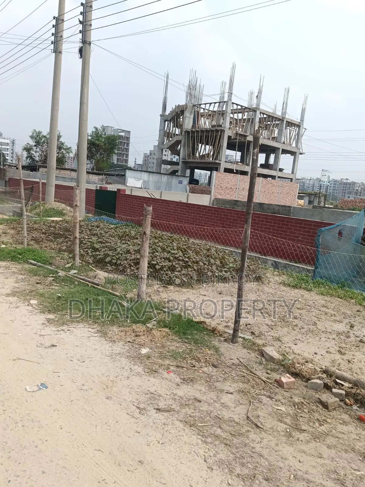 60ft Rd Zora 6 Katha North at Sector-17/D in Uttara