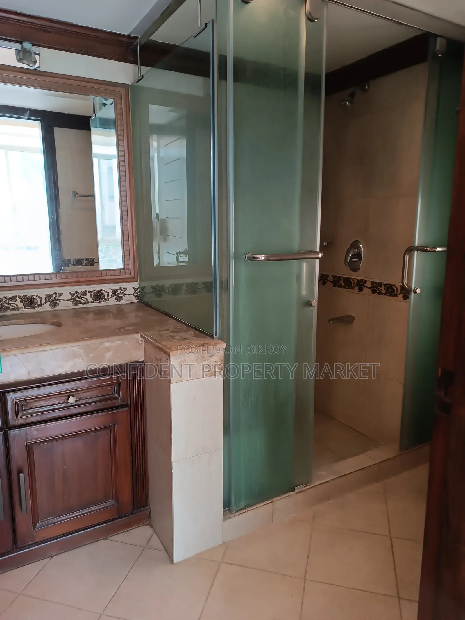 Exclusive Flat For Rent In Baridhara in Baridhara