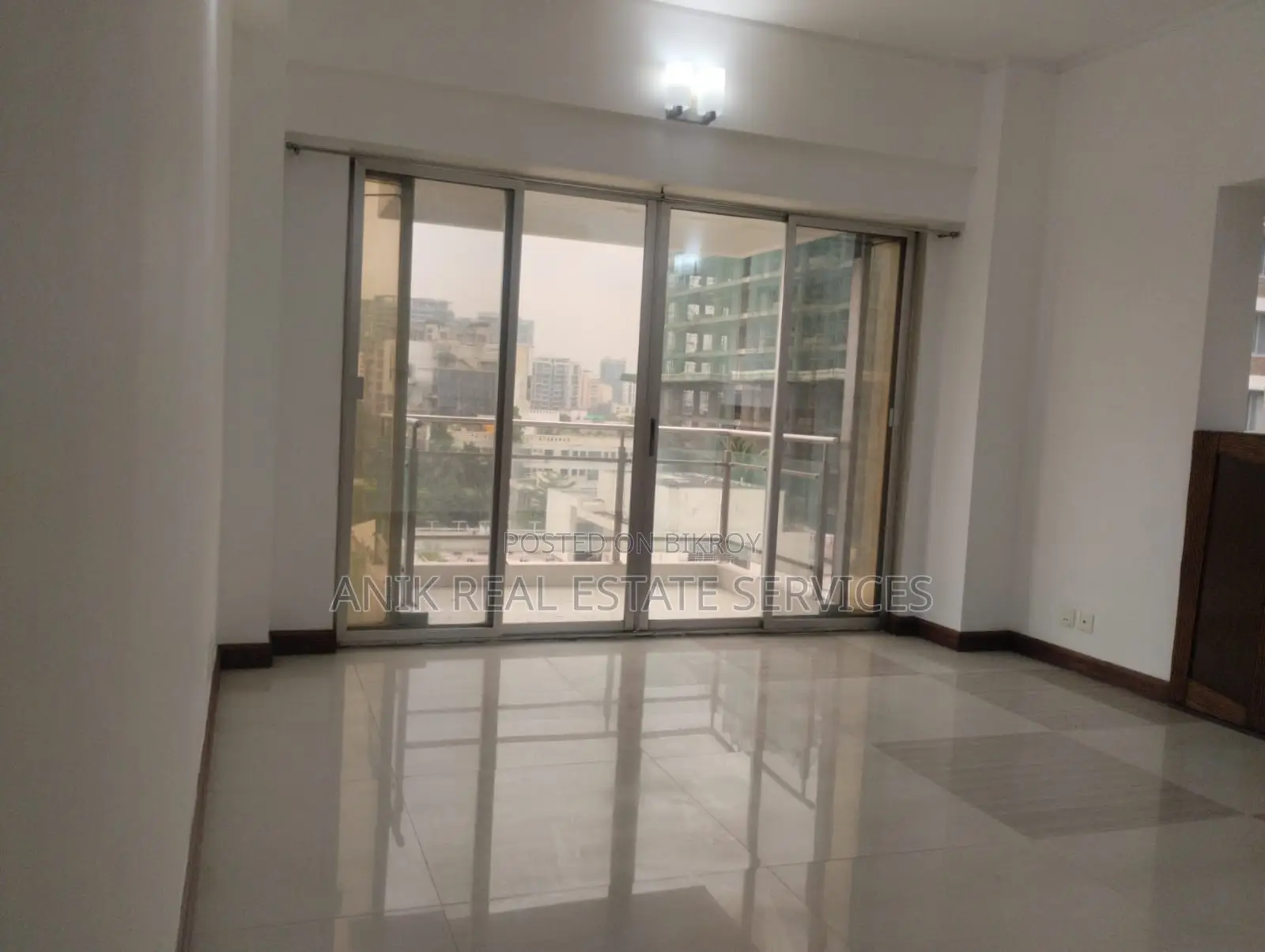 Good Quality 3500 Sft 4 Bedroom Flat Rent At Gulshan North in Gulshan
