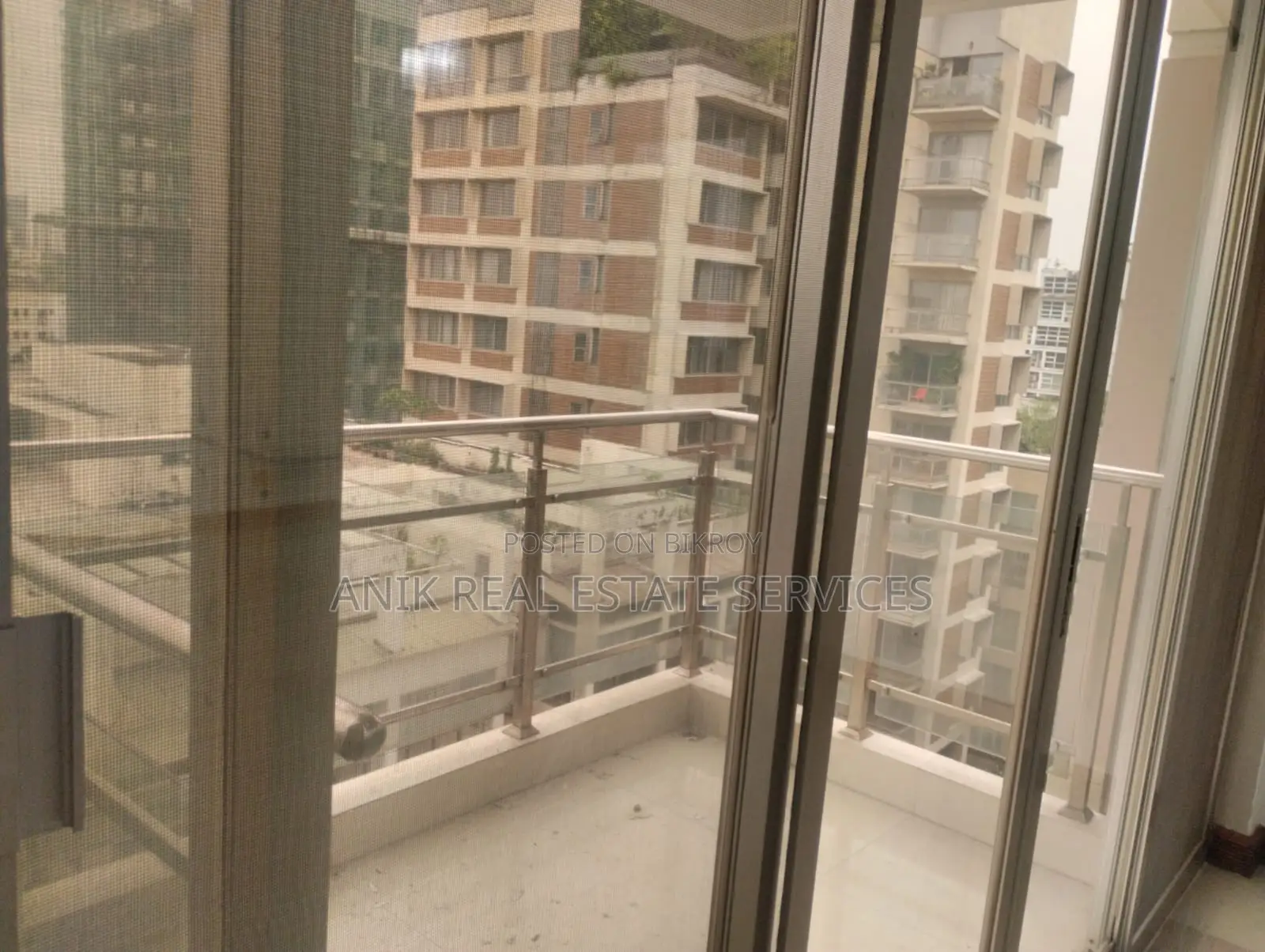 Good Quality 3500 Sft 4 Bedroom Flat Rent At Gulshan North in Gulshan