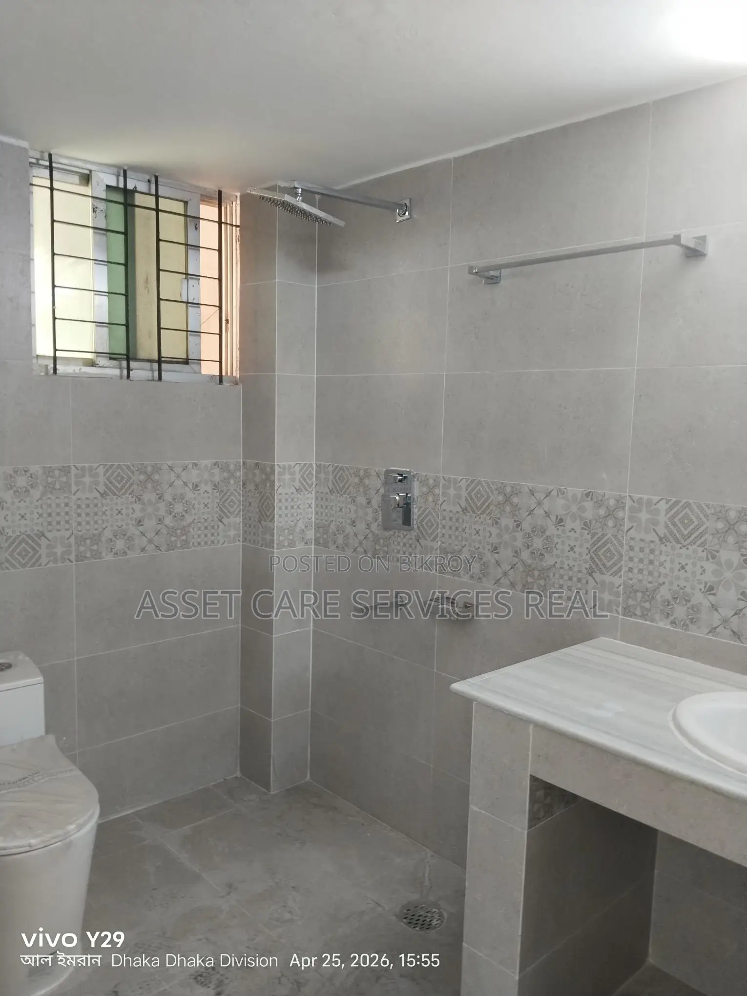 1450 Sqf Flat Sale @ Niketon Gulshan. in Gulshan