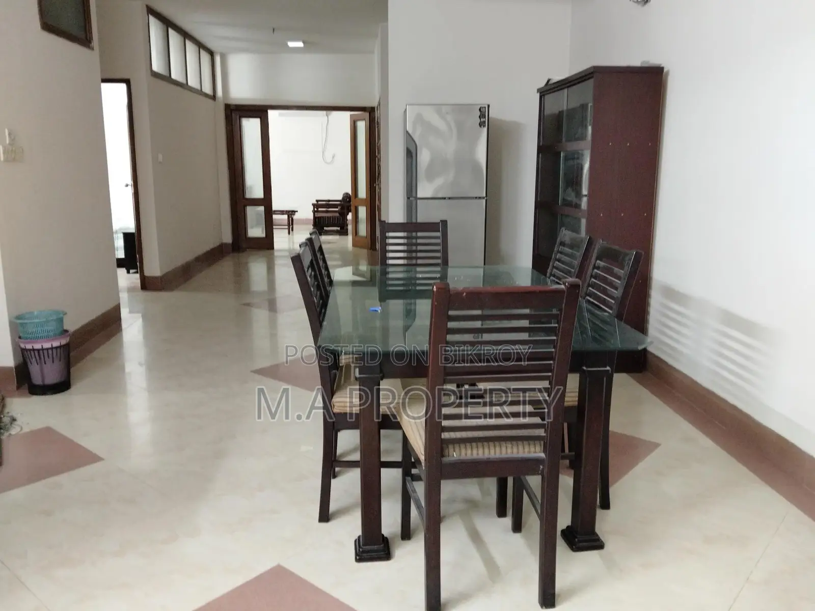4 BED FURNISHED FLAT RENT IN GULSHAN 2 MEDDLE in Gulshan