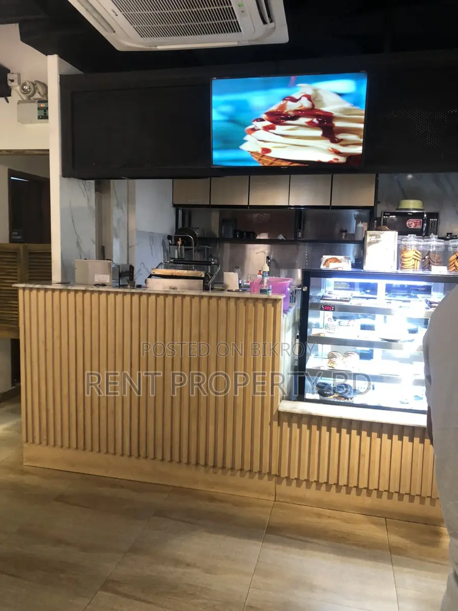 Restaurant Coffee Shop Rent In Gulshan Avenue in Gulshan