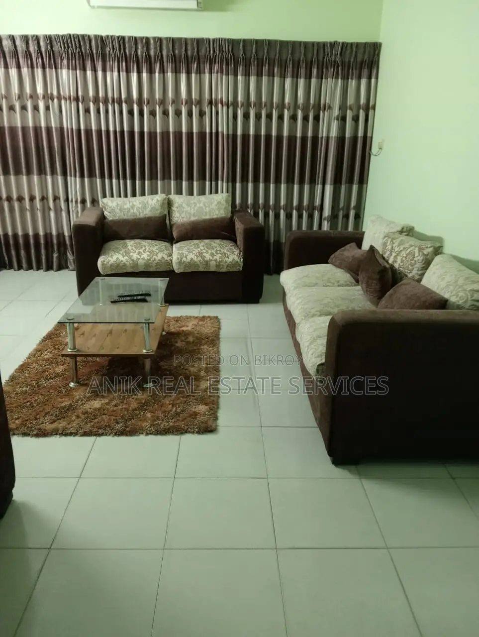 Good Quality 3 Bedroom Full Farnised Flat Rent At Gulshan 2 in Gulshan