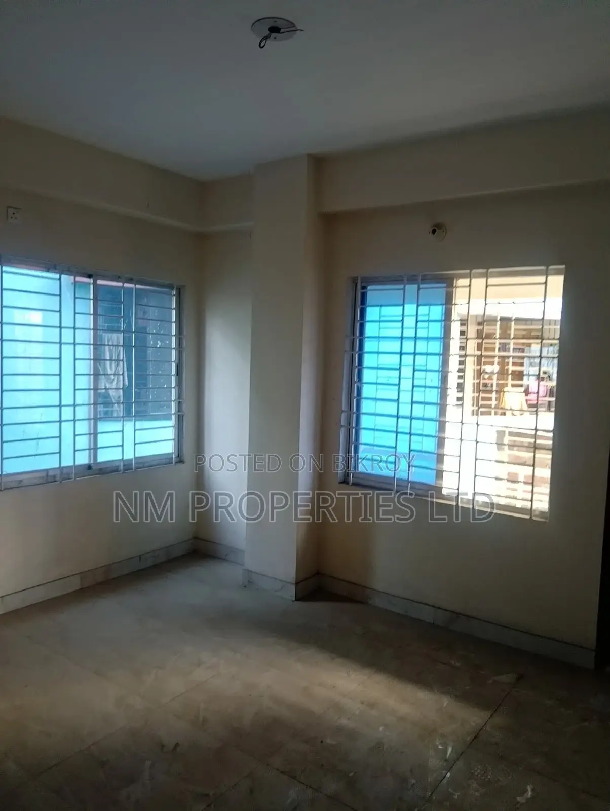 Three Bedroom Perfect Location 3 Bed flat sale mirpur in Mirpur