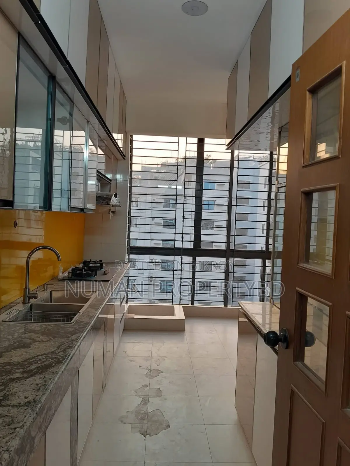 2300 sq ft 4 bedroom new luxury semi-furnished flat for rent in Basundhara