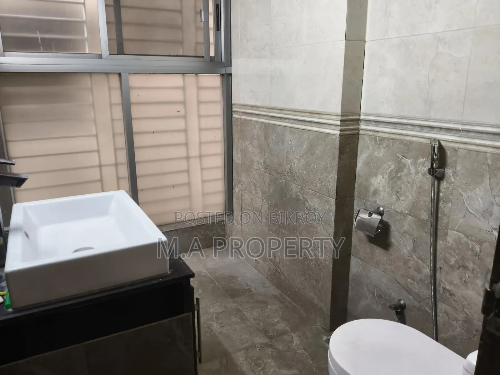 Rent Apartment full Furnishes 4-Bedroom 3700sqft Gulshan North in Gulshan