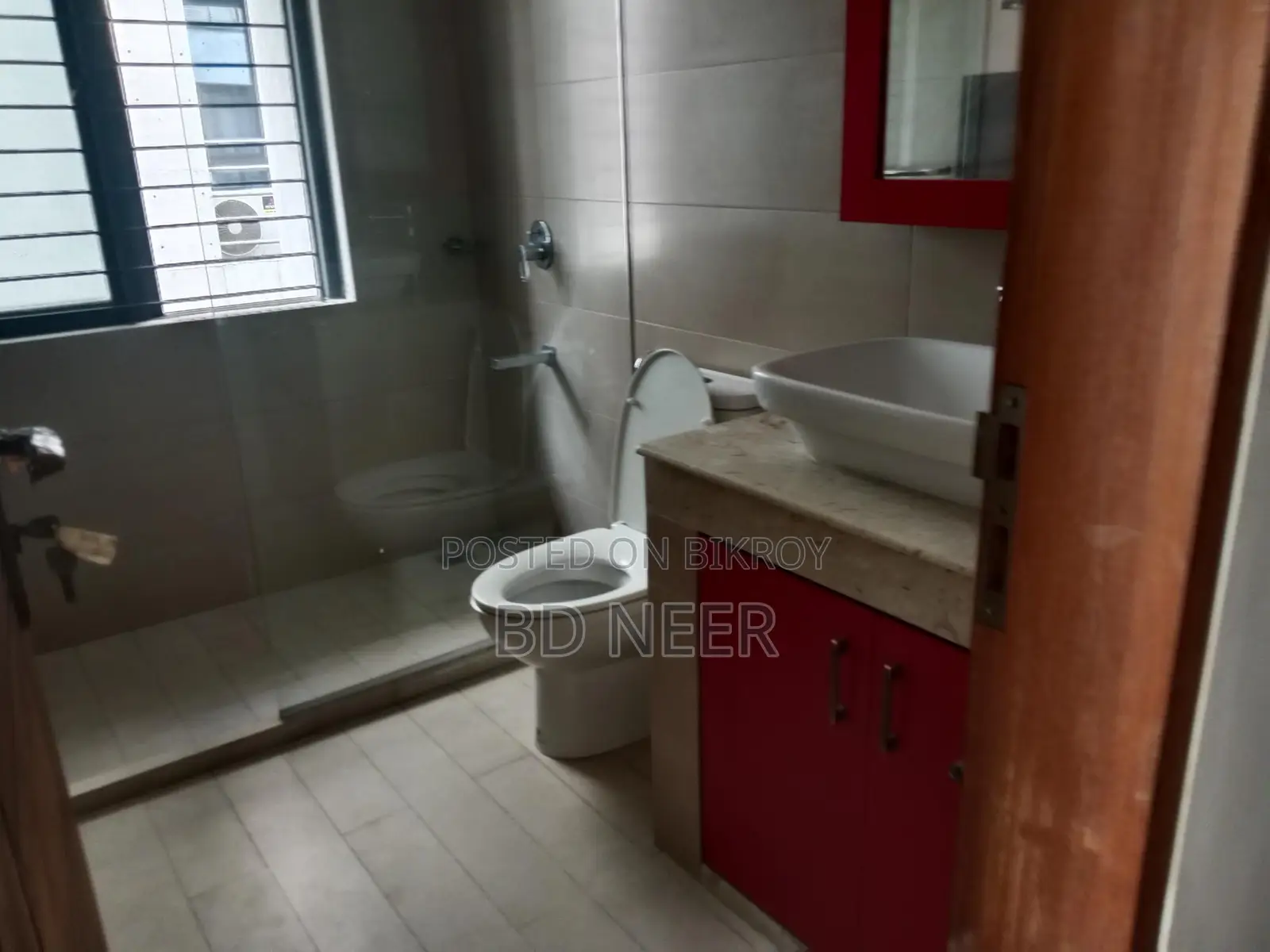 4-bedroom Apartment in Baridhara for rent in Baridhara