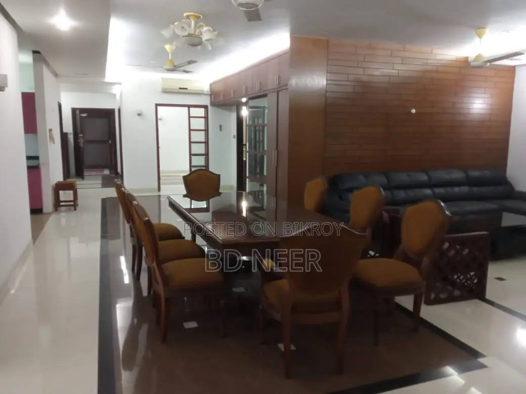 looking so nice fully furnish apt rent in Gulshan in Gulshan