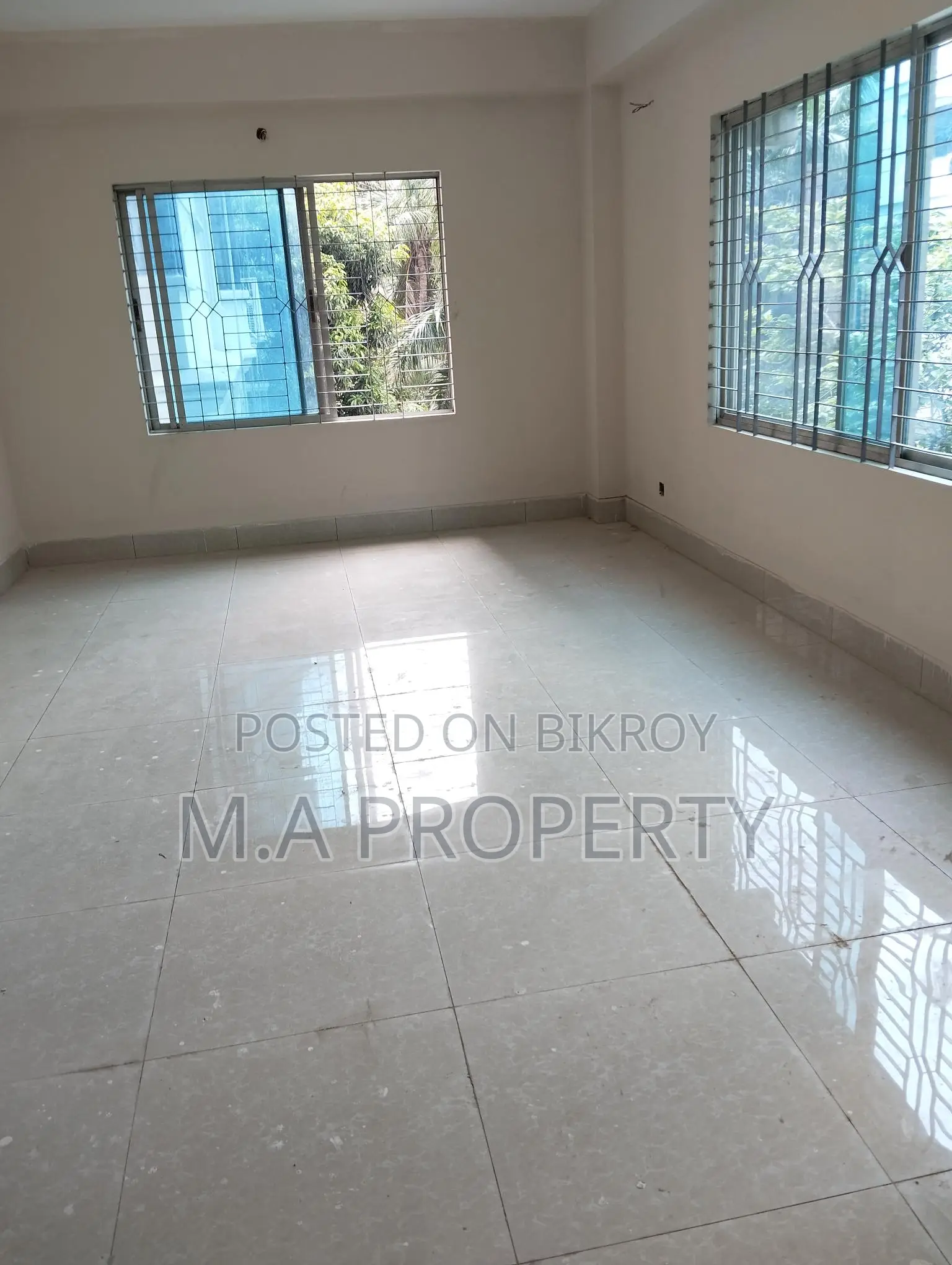 2000 SFT 3 BED OFFICE APARTMENT RENT IN GULSHAN I in Gulshan