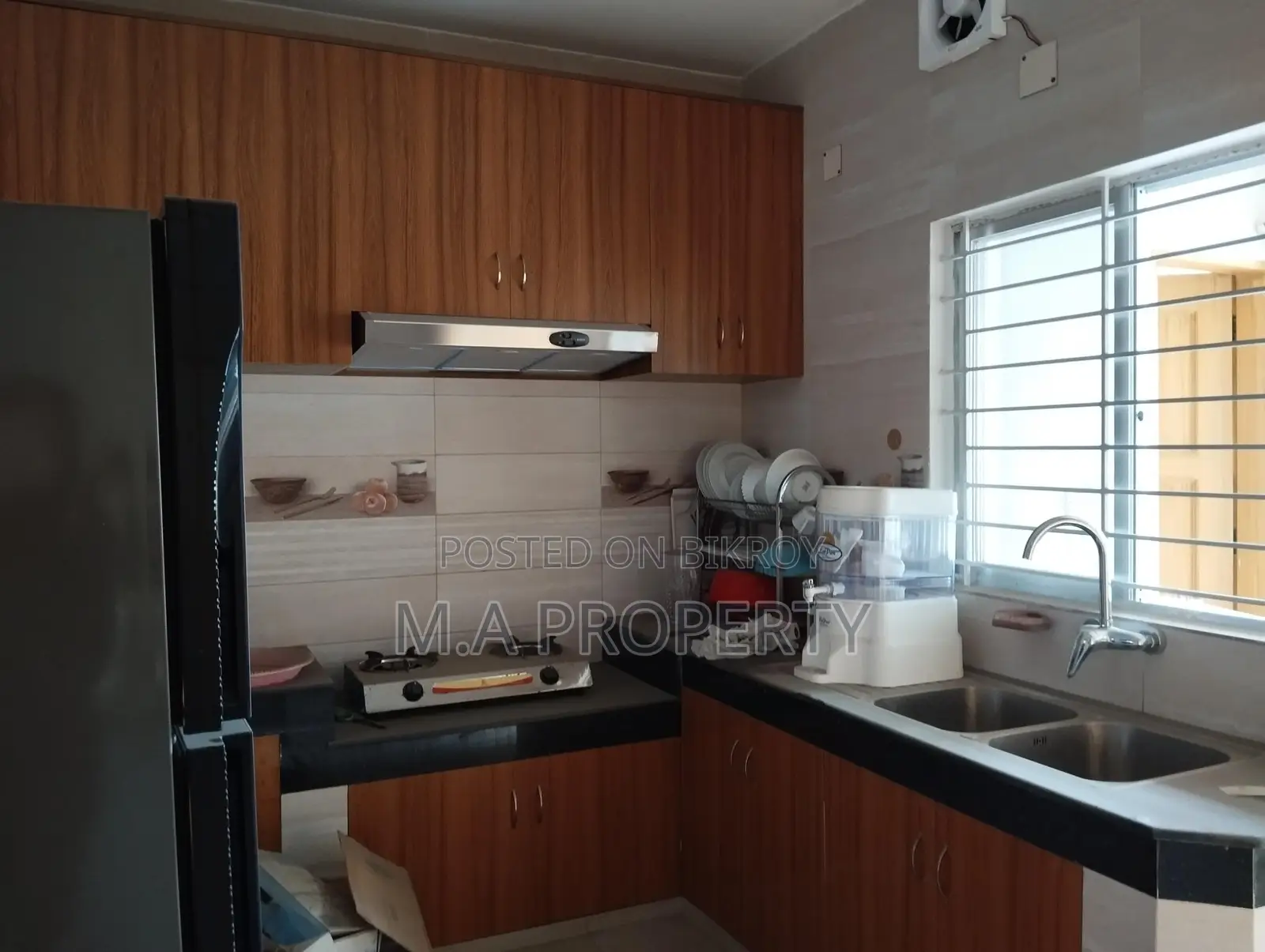 2000 SFT 3 BED OFFICE APARTMENT RENT IN GULSHAN I in Gulshan