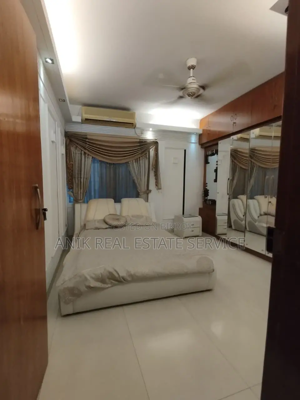 Swmming Pool Gym Luxurious Full Farnised Flat Rent At Gulshan 2 in Gulshan