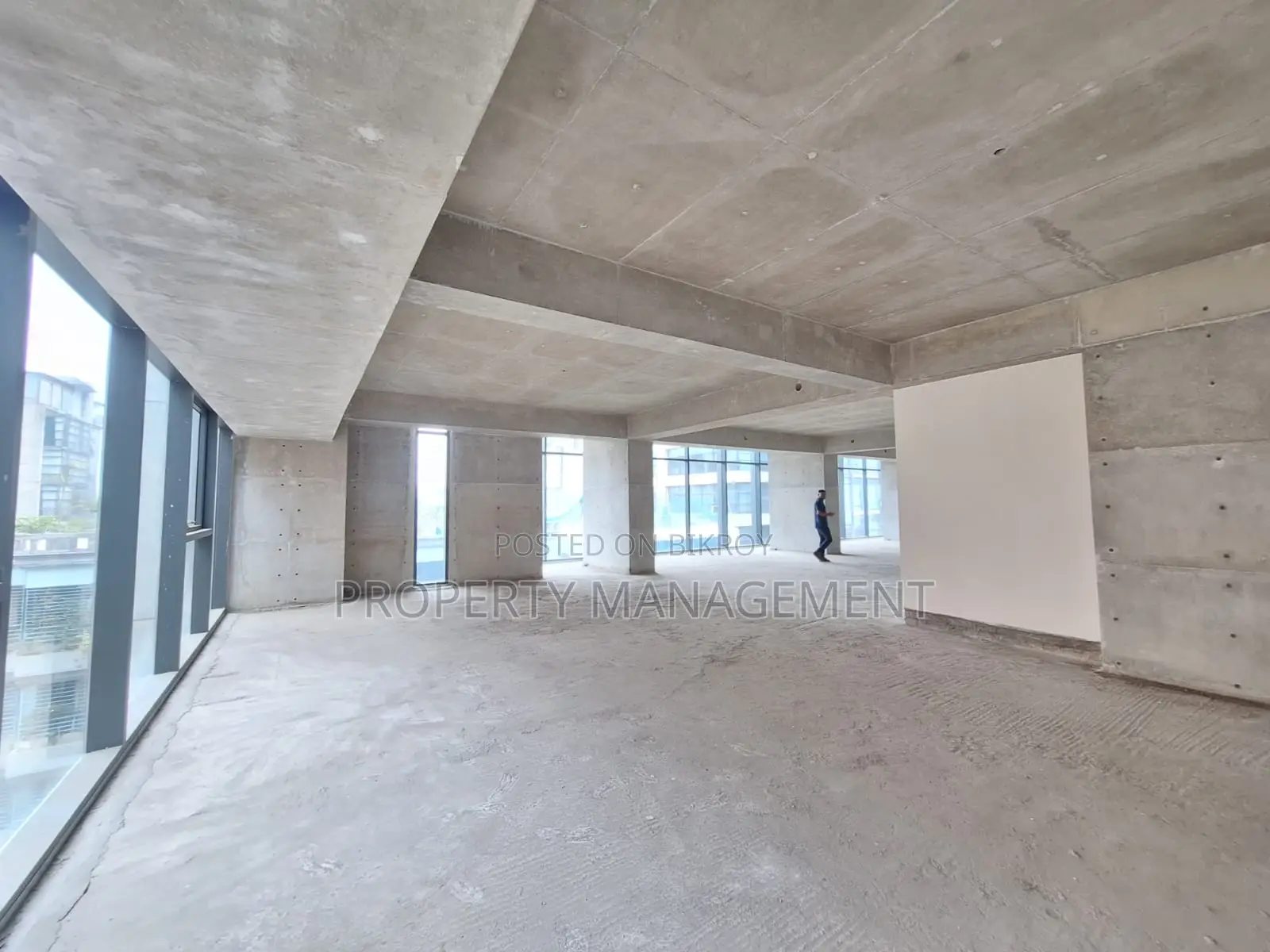 5100 Sqft Brand New Luxurious Commercial Office Space for Rent in Gulshan 1 in Gulshan