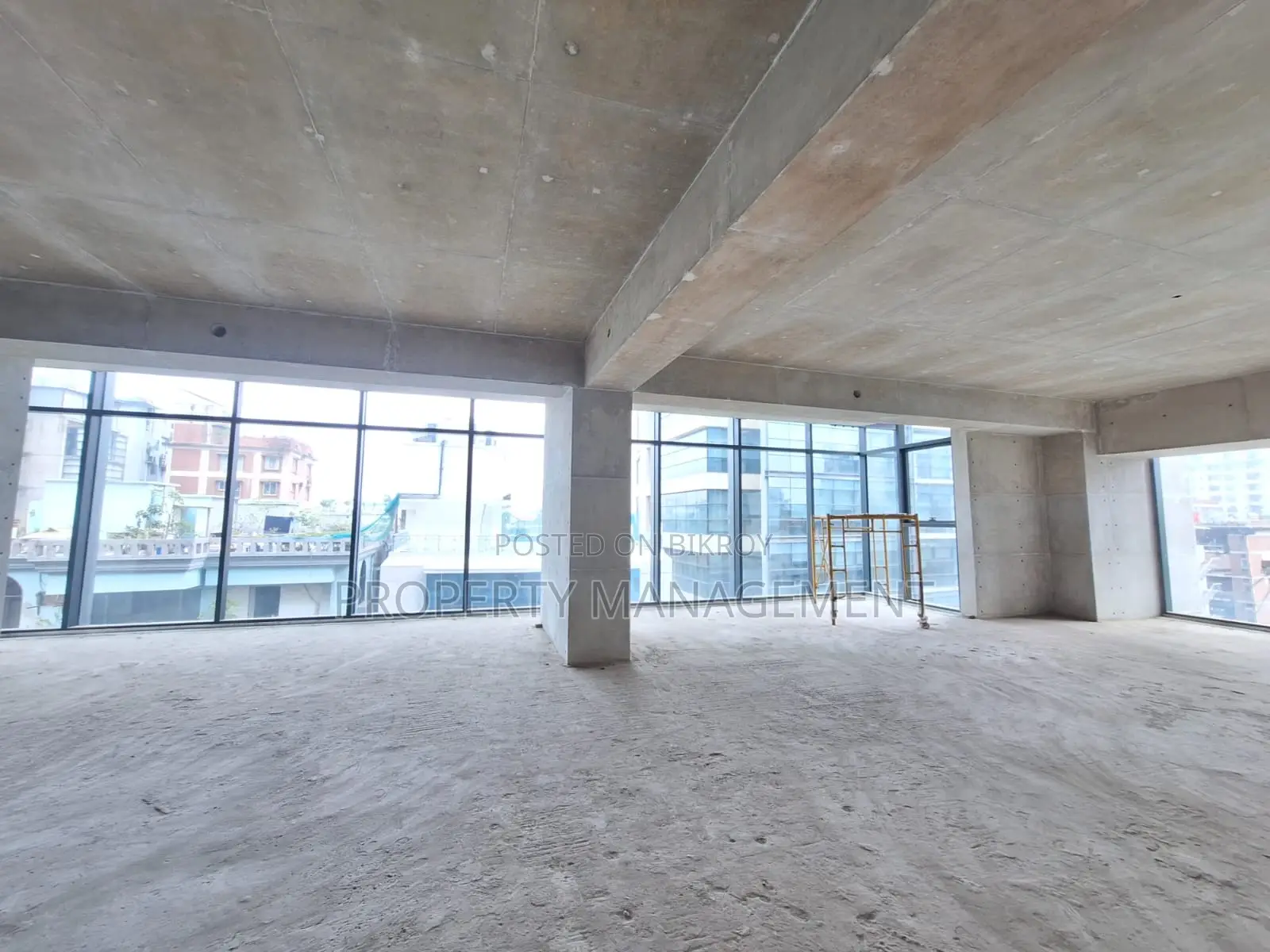 5100 Sqft Brand New Luxurious Commercial Office Space for Rent in Gulshan 1 in Gulshan