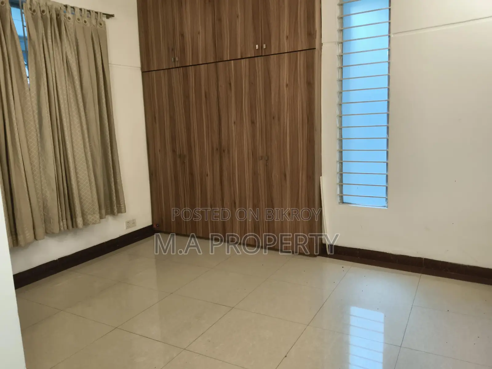 Semi-furnished Apartment for Rent in Gulshan North in Gulshan