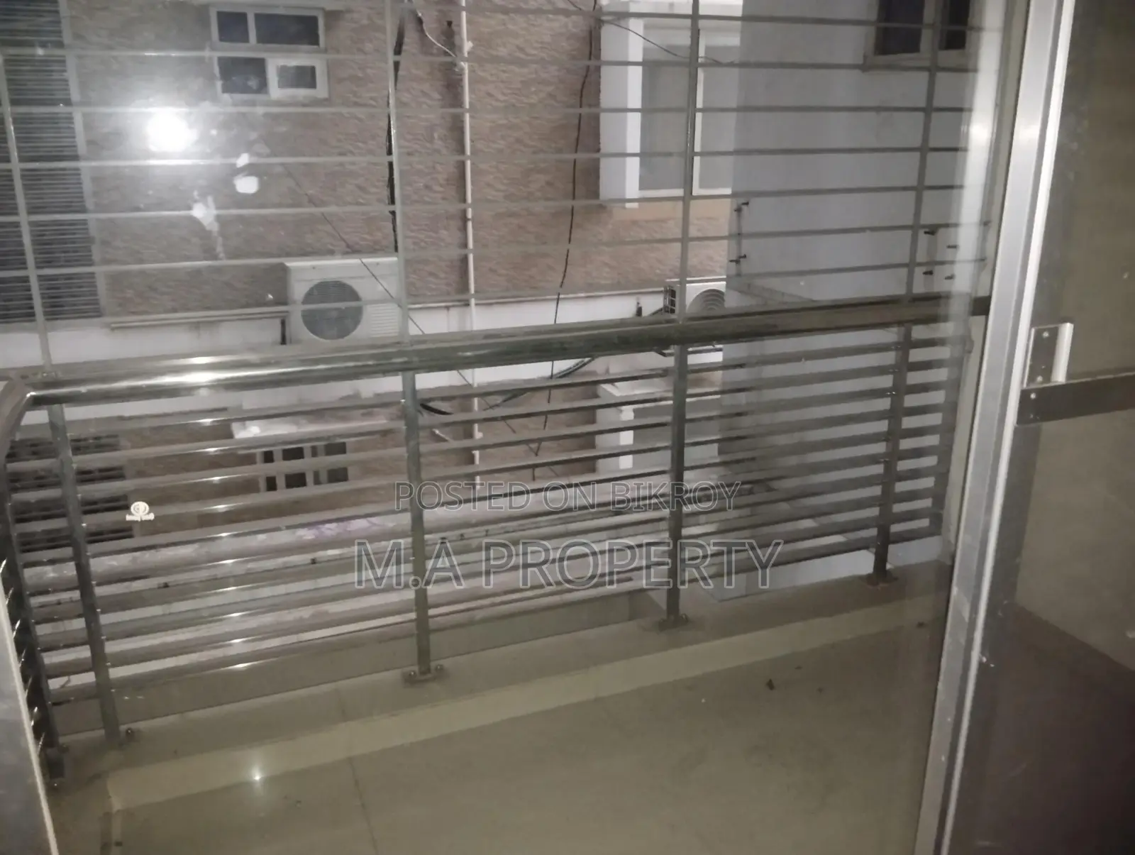 EXCELLENT SEMI-FURNISHED 4-BED FLAT FOR RENT IN GULSHAN 2 in Gulshan