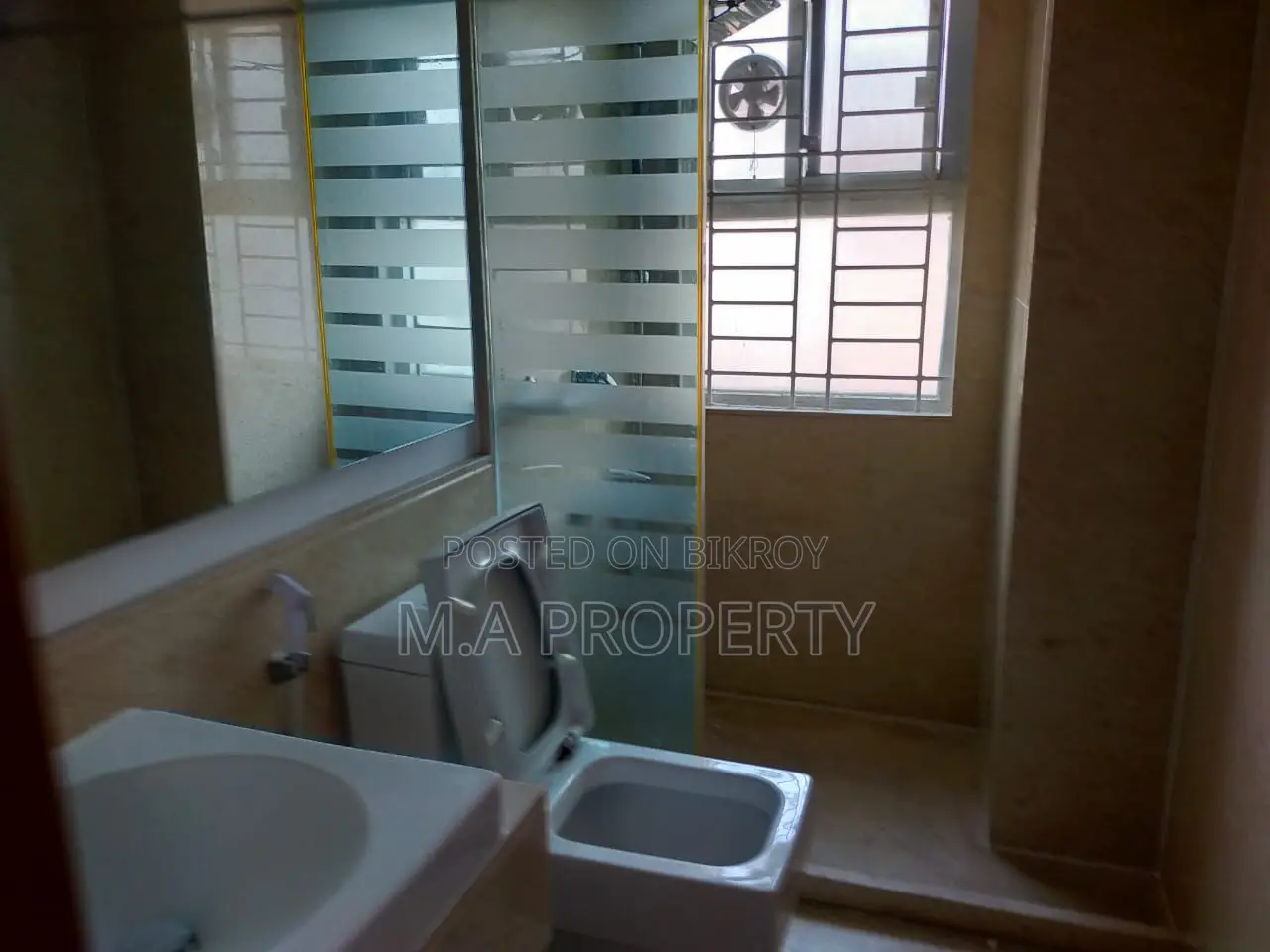 Rent Apartment 4-Bed Gulshan North in Gulshan