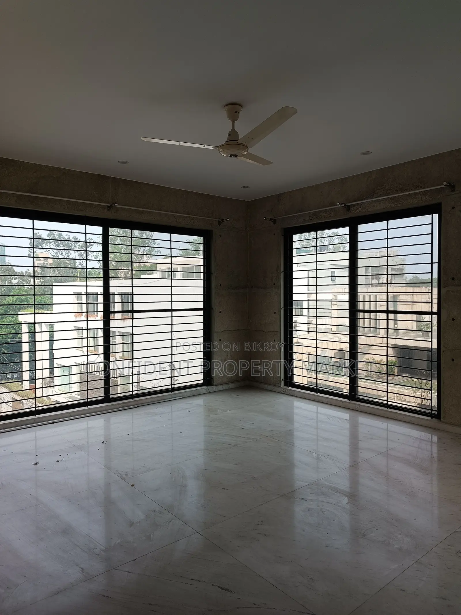 Exclusive Semi Furnished Flat For Rent In Baridhara in Baridhara